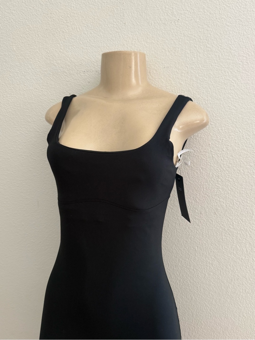 Fabletics Pure Luxe Black Maxi Dress- small - Picture 2 of 4